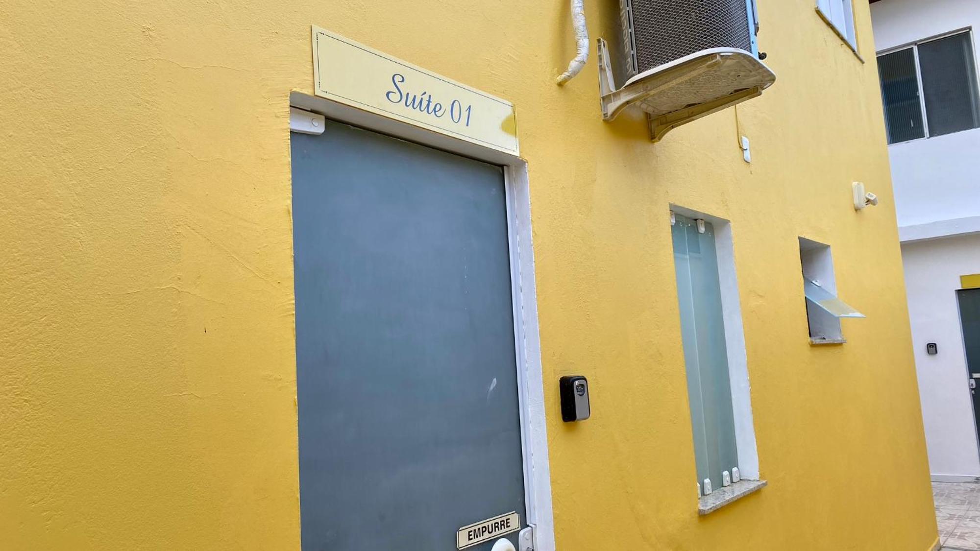 Ilhéus Kalug - Suite Casal Independente Em Guest House מראה חיצוני תמונה
